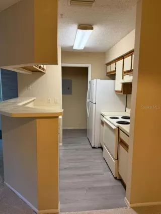 Photo #5: O6399829 Listing 