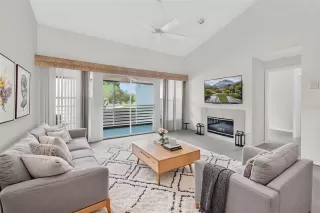 Photo #1: O6399852 Listing 