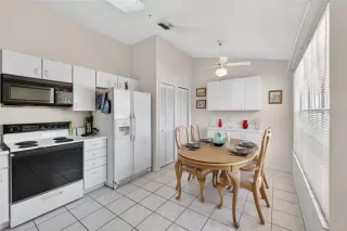 Photo #3: O6399852 Listing 