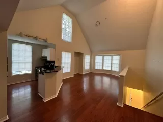 Photo #4: O6399872 Listing 