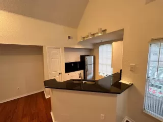 Photo #5: O6399872 Listing 