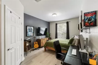 Photo #3: O6399879 Listing