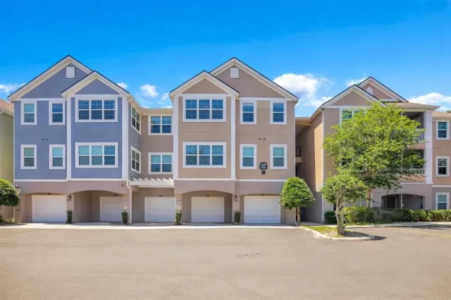 MLS: O6399910 Condo For Sale