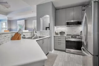 Photo #2: O6399910 Listing 