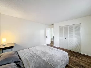 Photo #4: O6400023 Listing 