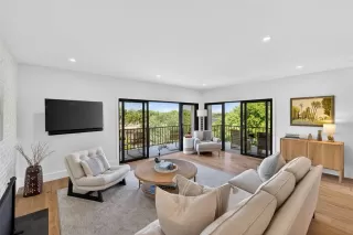 Photo #2: O6400228 Listing 