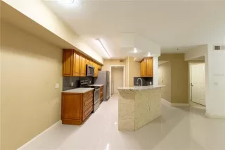 Photo #5: O6400237 Listing 