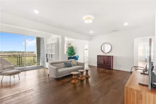 Photo #1: O6400250 Listing 