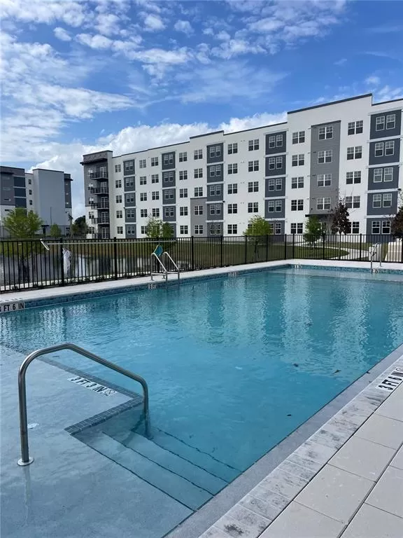 MLS: O6400312 Condo For Sale