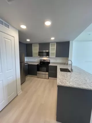 Photo #6: O6400312 Listing 