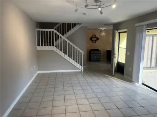 Photo #4: O6400314 Listing 