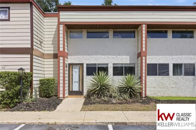 MLS: O6400462 Condo For Sale