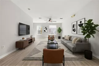 Photo #5: O6400468 Listing 