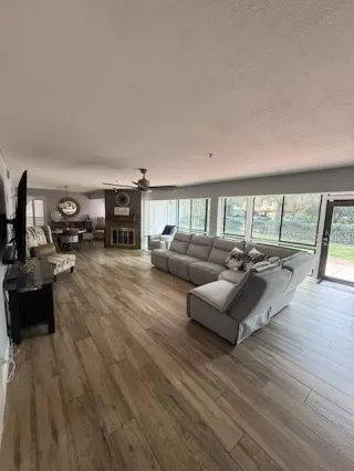 Photo #6: O6400615 Listing 