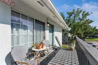 Photo #1: O6400637 Listing 