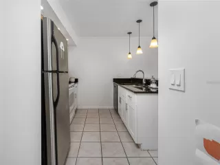 Photo #5: O6400674 Listing 