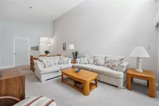 Photo #3: O6400731 Listing 