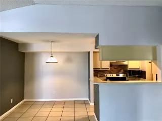 Photo #4: O6400732 Listing 