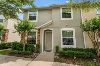 Photo #1: O6400770 Listing 