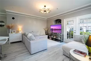 Photo #4: O6400893 Listing 