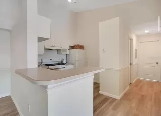 Photo #2: O6400921 Listing 