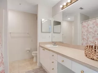 Photo #5: O6400921 Listing 