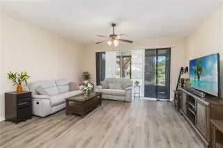 Photo #3: O6400927 Listing 