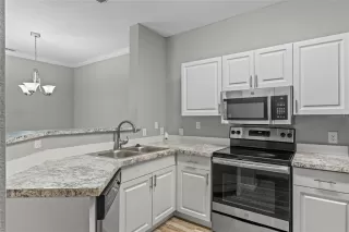 Photo #1: O6400957 Listing 