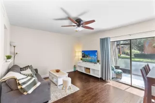 Photo #3: O6401009 Listing 