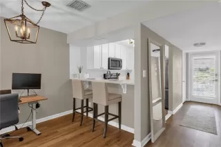 Photo #6: O6401067 Listing 