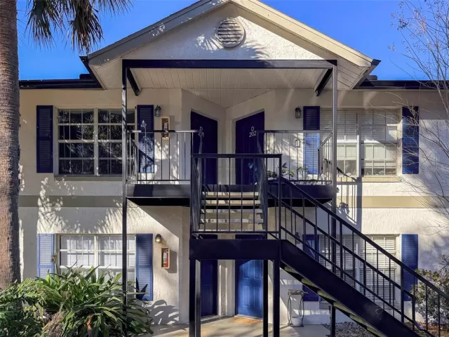 MLS: O6401114 Condo For Sale