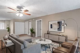 Photo #2: O6401114 Listing 