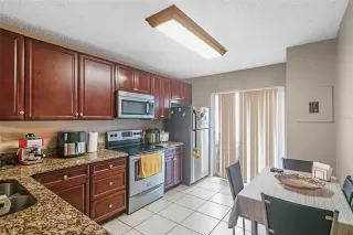 Photo #5: O6401114 Listing 