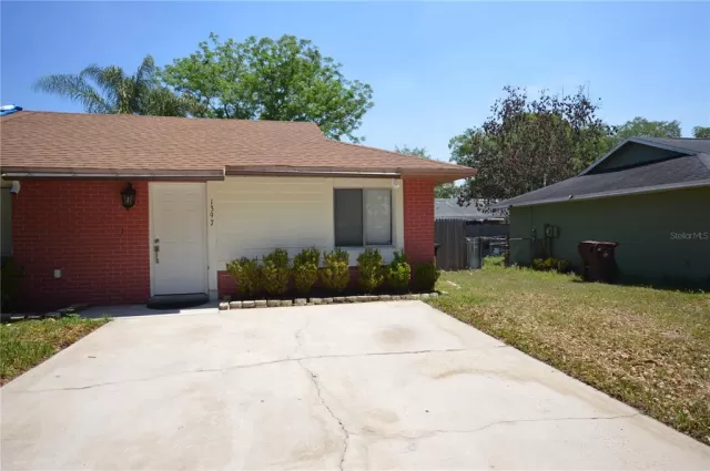 MLS: O6401131 Condo For Sale