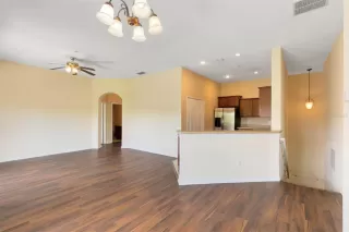Photo #5: O6401271 Listing 