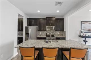 Photo #3: O6401388 Listing 