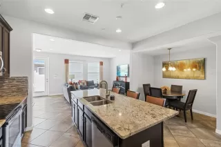 Photo #5: O6401388 Listing 