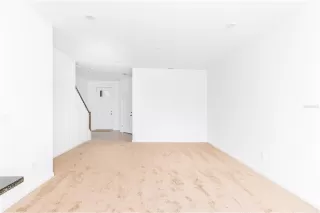 Photo #4: O6401418 Listing 