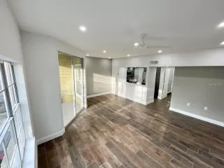 Photo #1: O6401446 Listing 