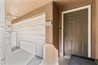 Photo #3: O6401713 Listing 