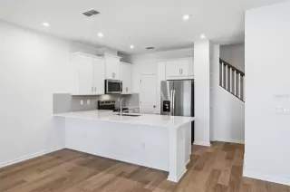 Photo #4: O6401733 Listing 