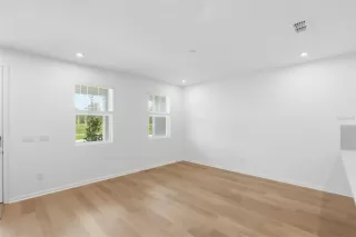 Photo #5: O6401733 Listing 