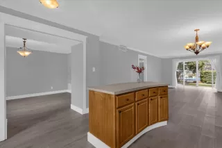 Photo #5: O6401802 Listing 