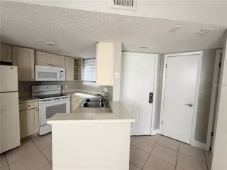 Photo #5: O6401824 Listing 