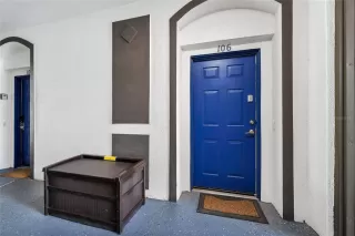 Photo #2: O6402013 Listing 