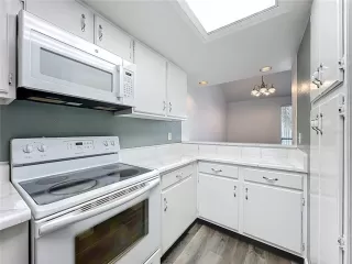 Photo #3: O6402025 Listing 