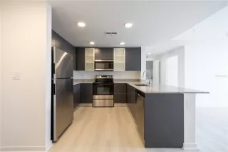 Photo #6: O6402169 Listing 