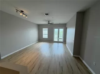 Photo #3: O6402192 Listing 