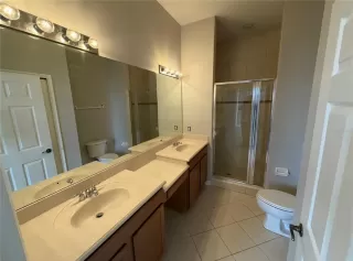 Photo #6: O6402192 Listing 