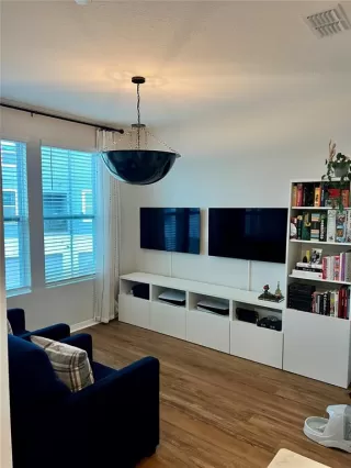 Photo #3: O6402257 Listing 